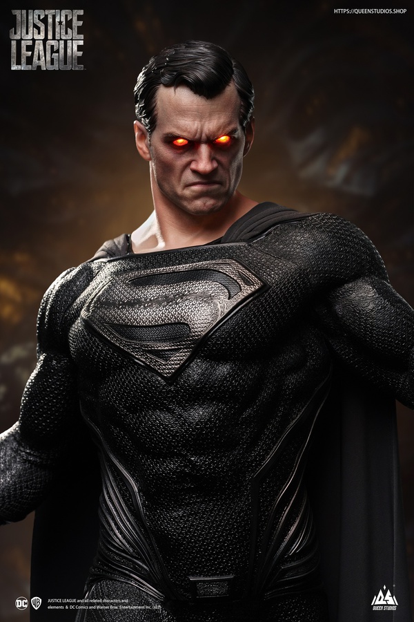 SUPERMAN (HENRY CAVIL) - BLACK SUIT - PREMIUM EDITION