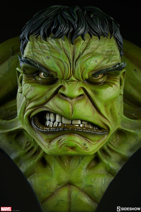 The Incredible Hulk - Life-Size Bust