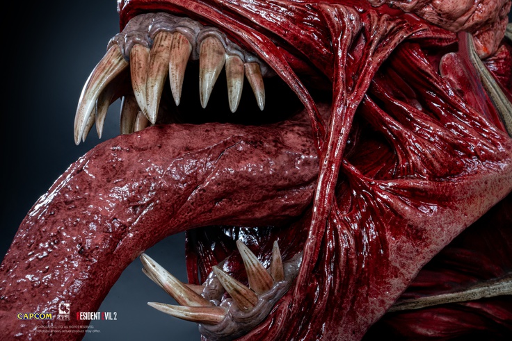 LICKER 1/1 SCALE BUST