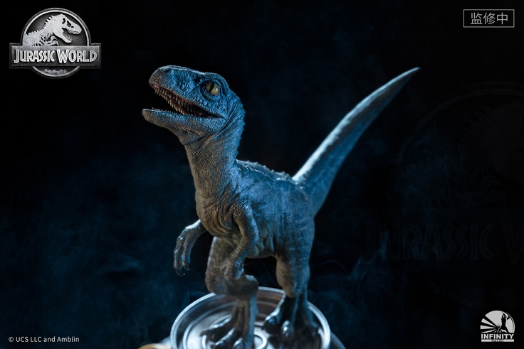 Owen and Baby Blue Statue - 1:4 Scale