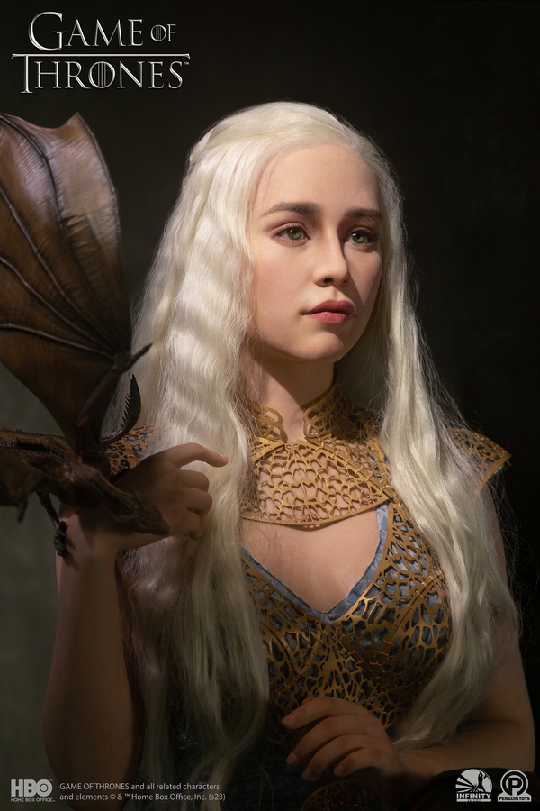 Mother of Dragons - Daenerys Targaryen  (Emilia Clarke) - Life Size Bust